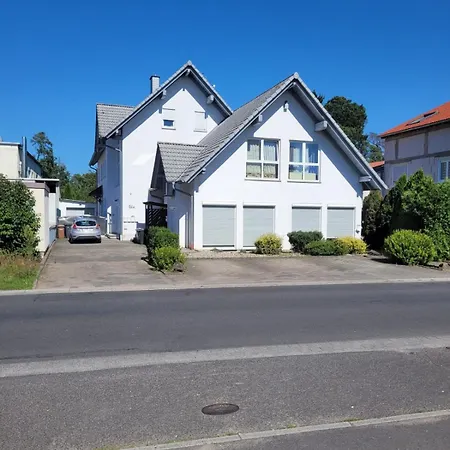 Apartment Ferienwohnung *